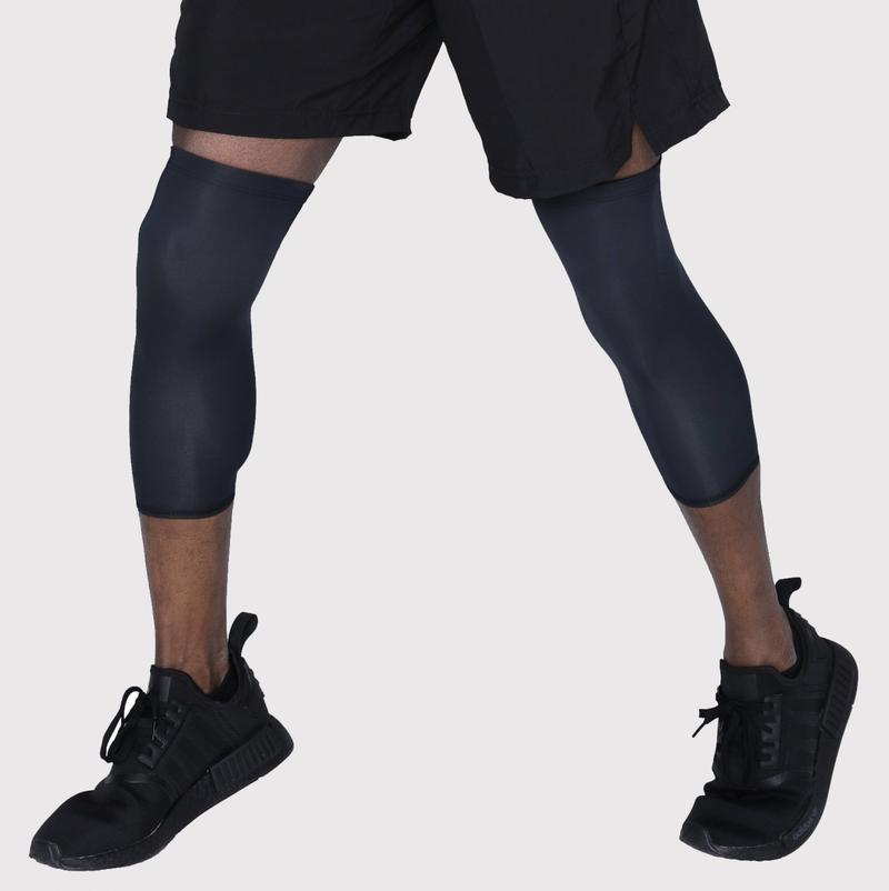 RECOVERY COMPRESSION KNEE SLEEVE - BLACK (20-30 MMHG) - Maness